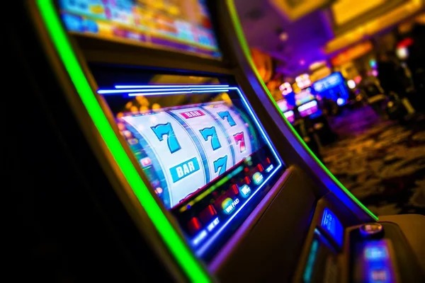 12 togel featured game showcase
