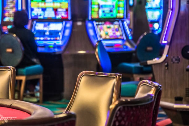Live dealer table interface with game controls