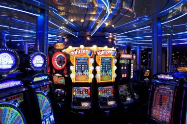 12 togel featured game showcase